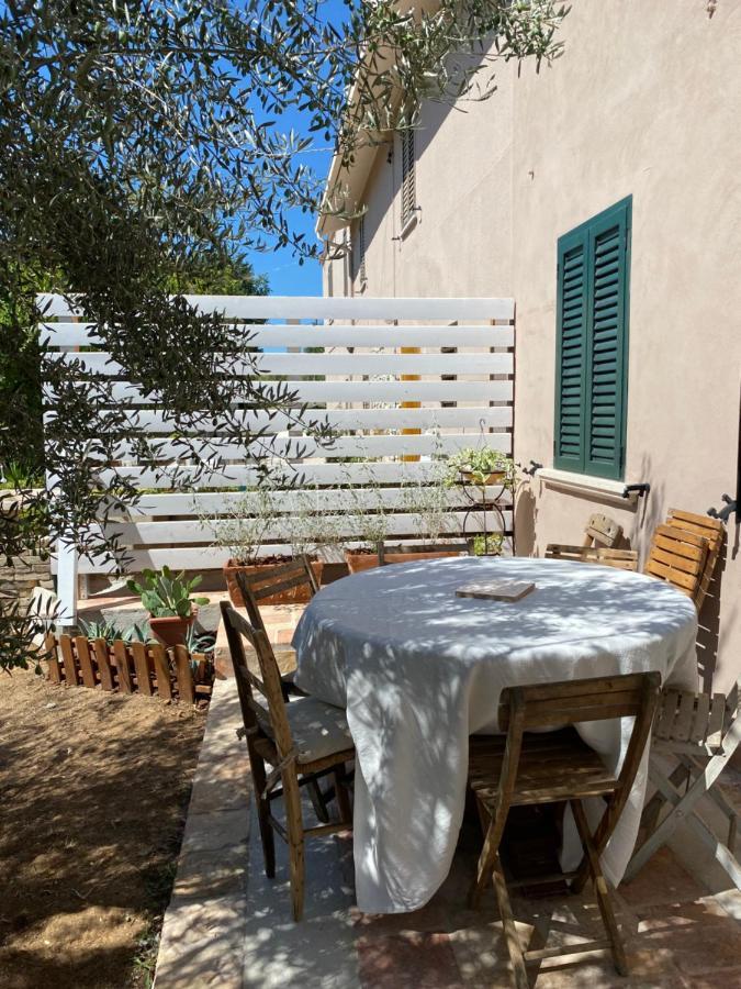 Casale Cialifone Vila Alanno Exterior foto